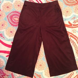 FOREVER 21 wide leg Capri NWOT sz small
